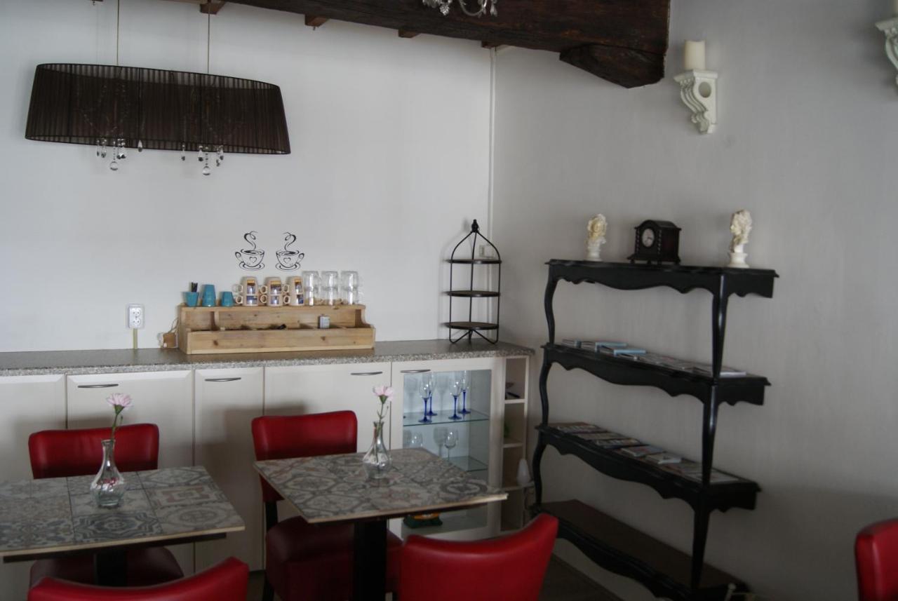 Bed and Breakfast De Zevenster "Gevestigd Aan De Winkelstraat" Кампен Экстерьер фото
