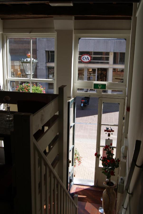 Bed and Breakfast De Zevenster "Gevestigd Aan De Winkelstraat" Кампен Экстерьер фото