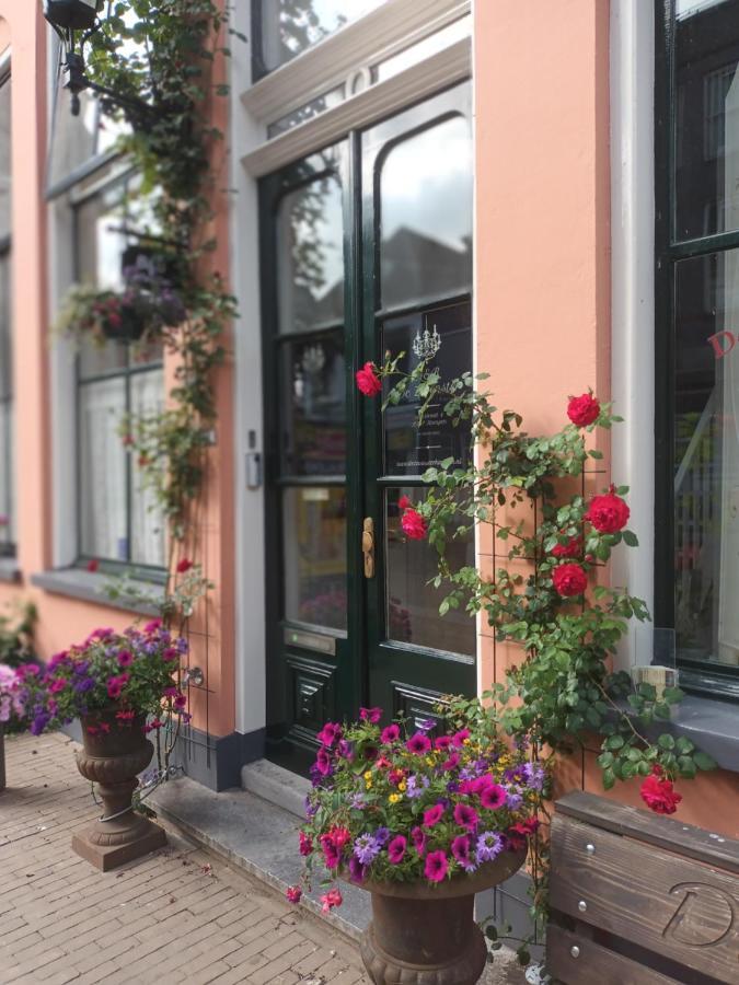 Bed and Breakfast De Zevenster "Gevestigd Aan De Winkelstraat" Кампен Экстерьер фото