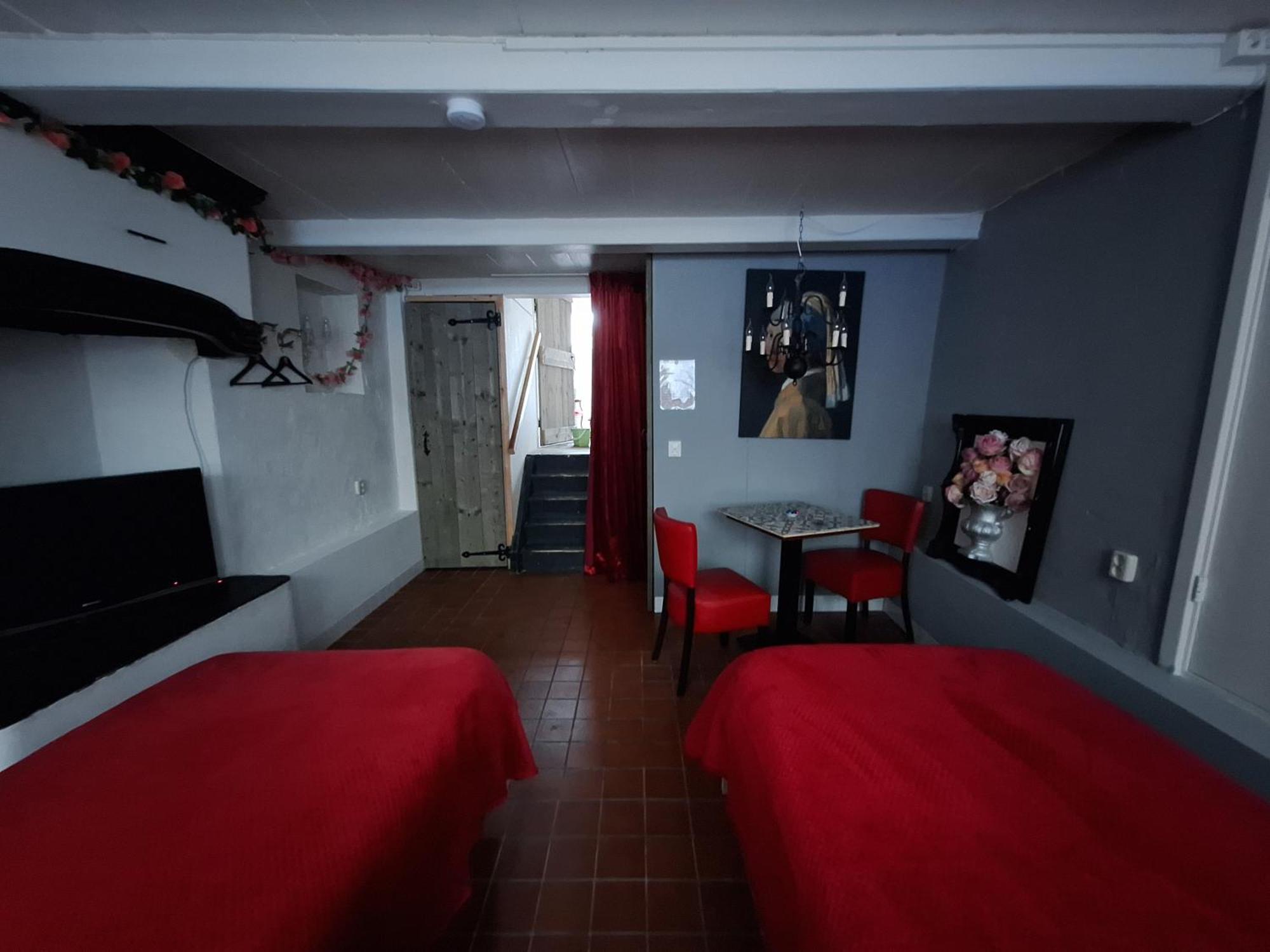 Bed and Breakfast De Zevenster "Gevestigd Aan De Winkelstraat" Кампен Экстерьер фото