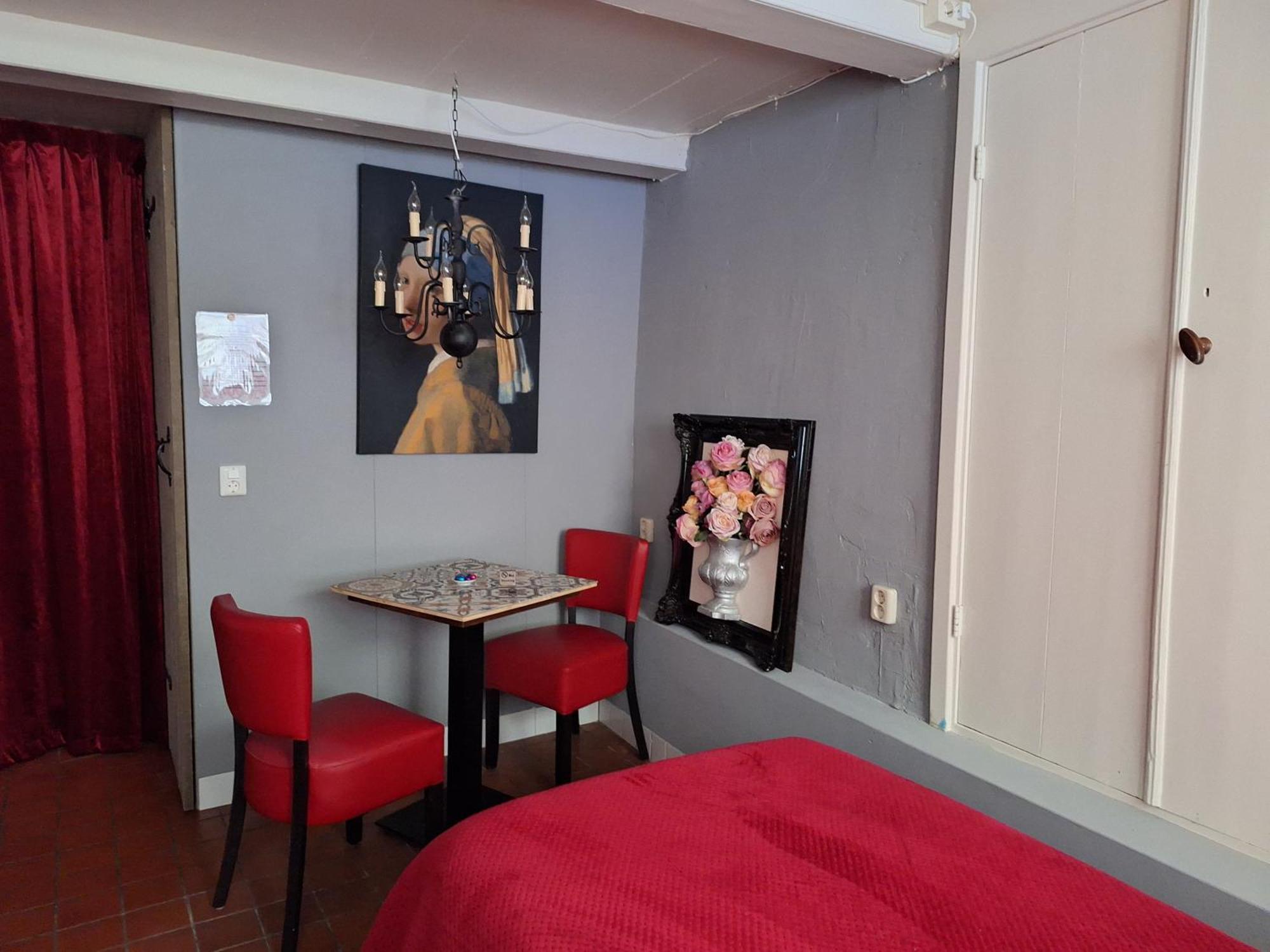 Bed and Breakfast De Zevenster "Gevestigd Aan De Winkelstraat" Кампен Экстерьер фото